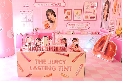 Bエレベーター前