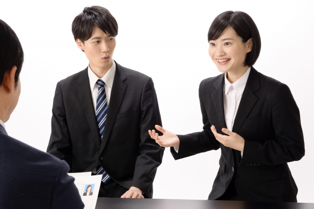 1年生対象の「インターンシップ説明会」をZOOMで開催しました。