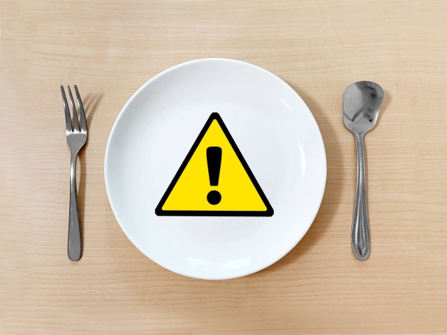 食物栄養科かわらばん Vol.8 夏場の食中毒にご用心!