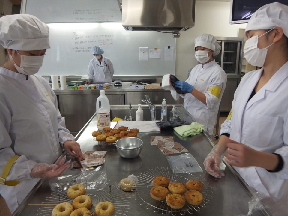 【食物栄養科】増野ゼミ「食物アレルギーがあってもなくても、一緒に食べるとおいしいね！」