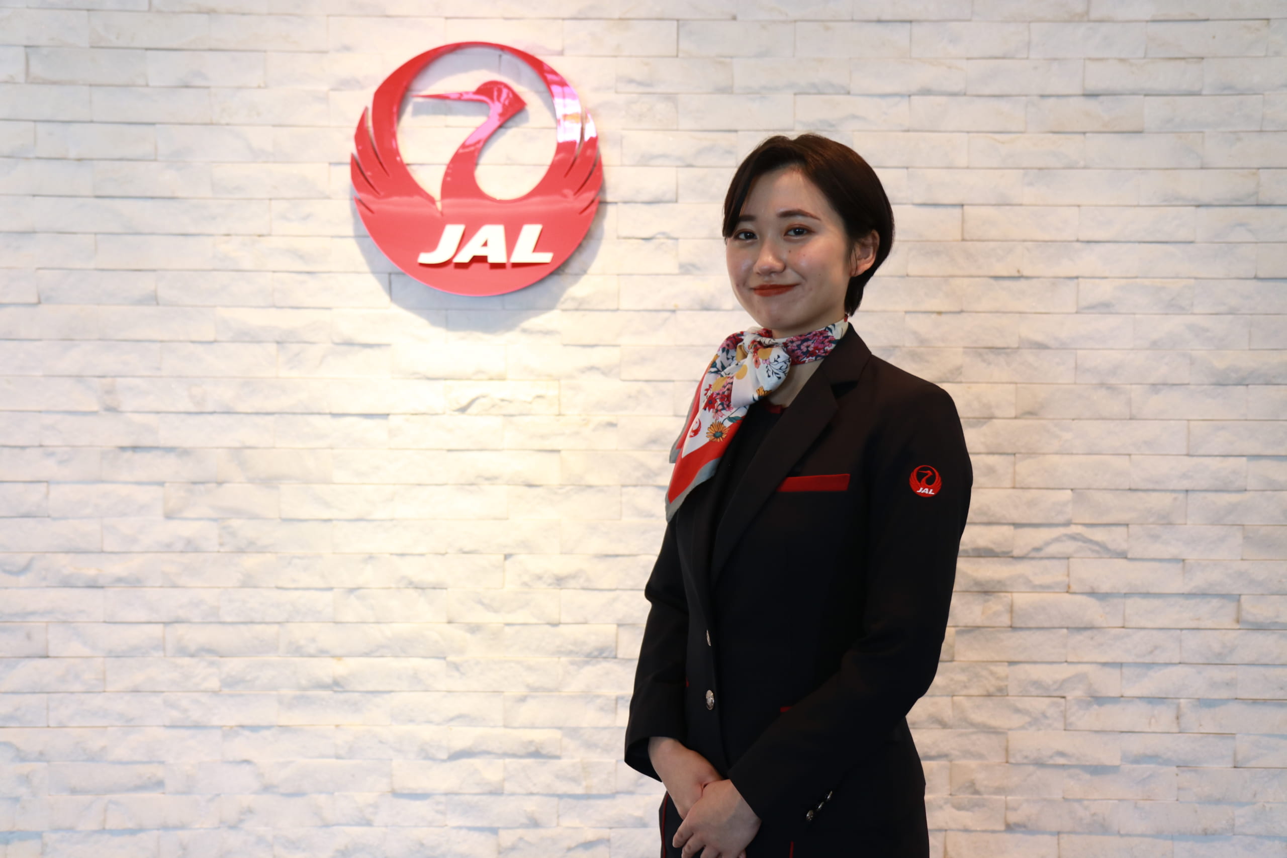 【卒業生インタビュー】株式会社JALスカイのグランドスタッフとして活躍ー柳沼真央さんの挑戦
