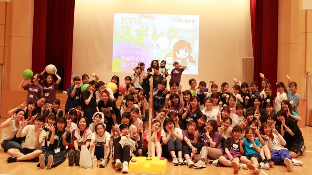 【学生会】学生会主催で初めての試み「スポレク」を行いました。