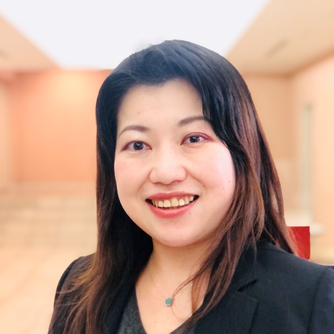 キャリアセンター　畔上さん