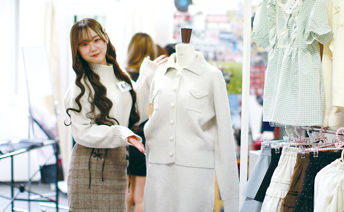 アパレルブランド起業 EC販売＆POP-UP開催